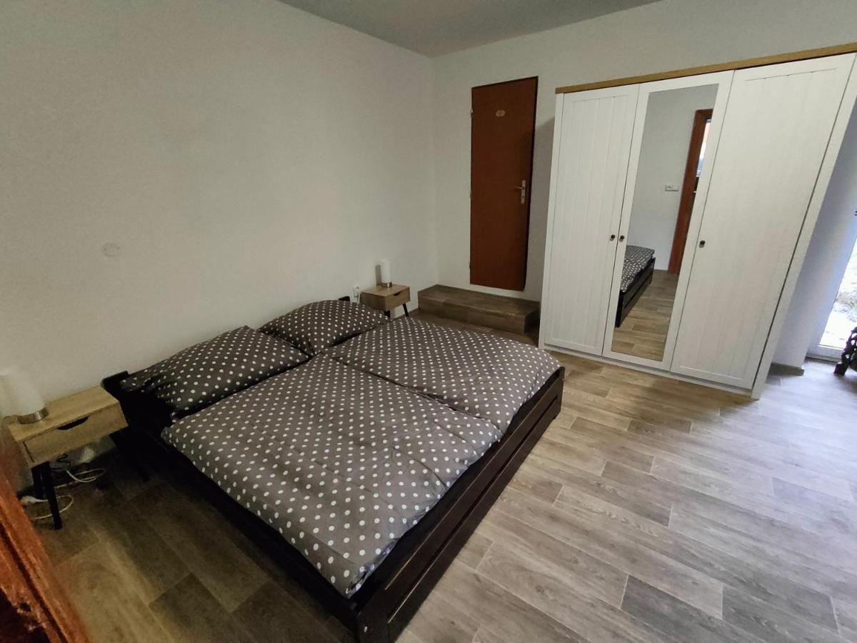 Apartmany Na Ceste Desna  Luaran gambar